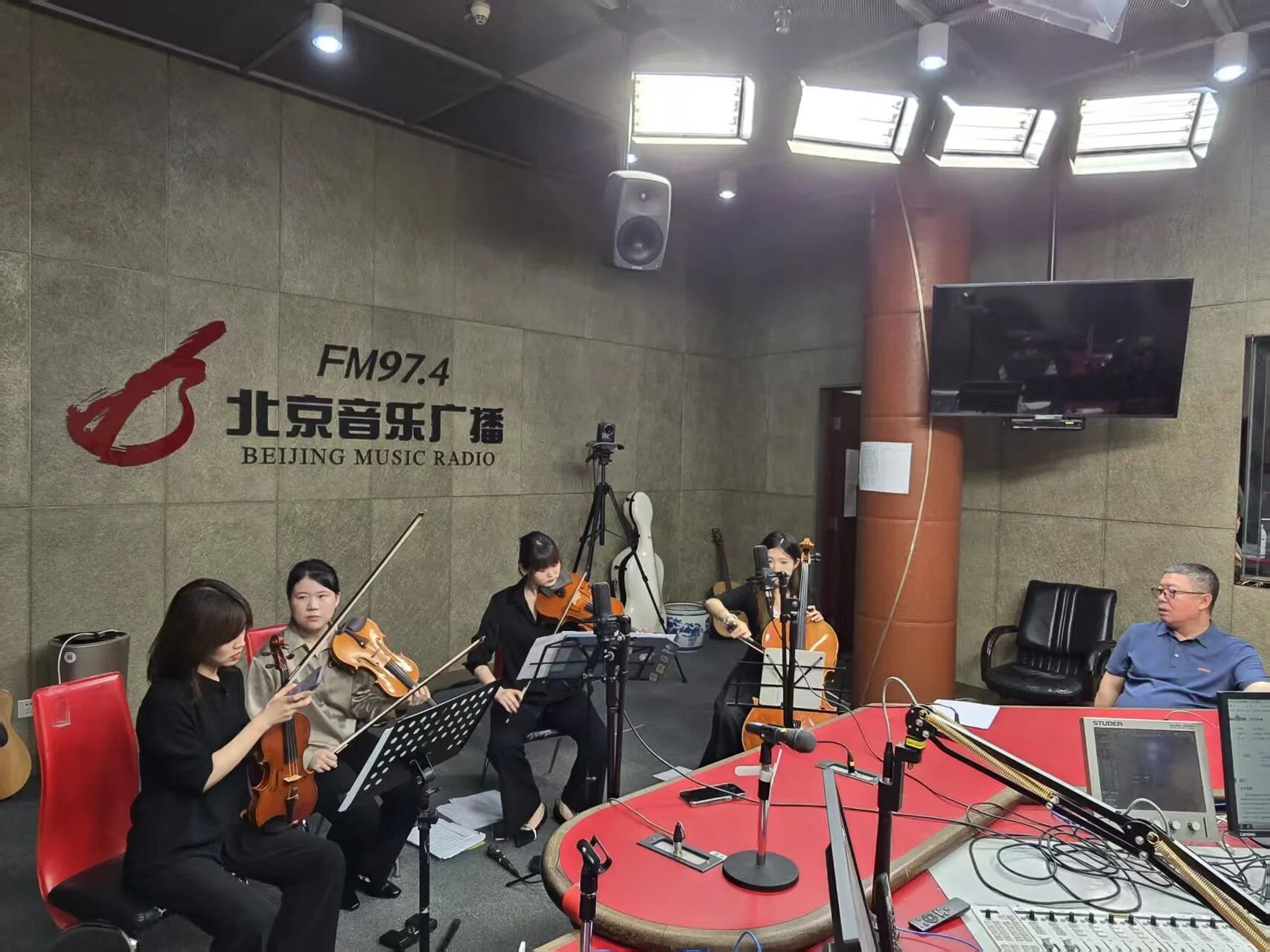 微信图片_2025-09-09_085302_327.jpg